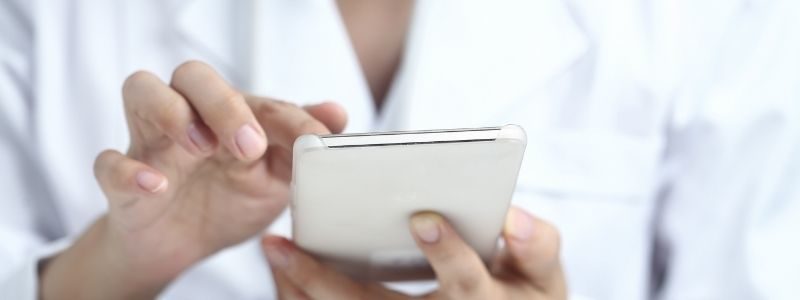 HIPAA texting messaging doctor and cell phone